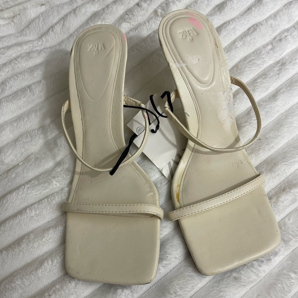 Zara Shoes - Zara Square Toed Heeled Sandals